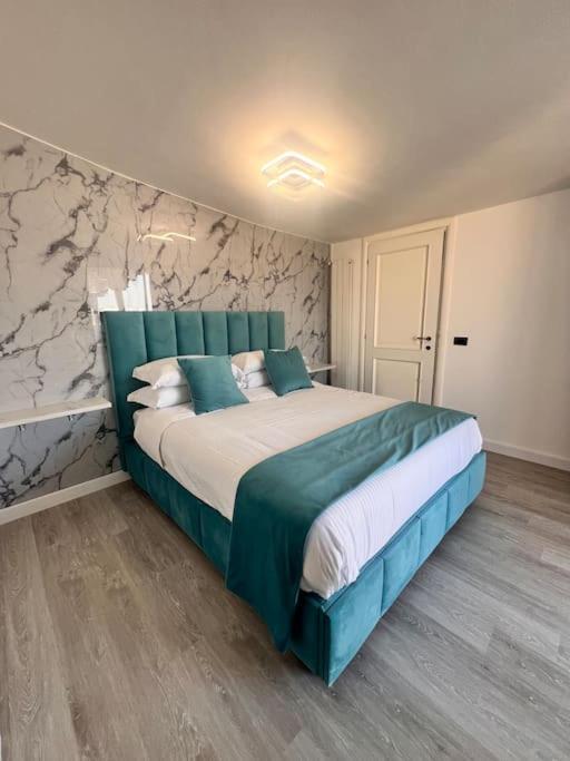Mezzo Experience Holiday Home Eur โรม ภายนอก รูปภาพ